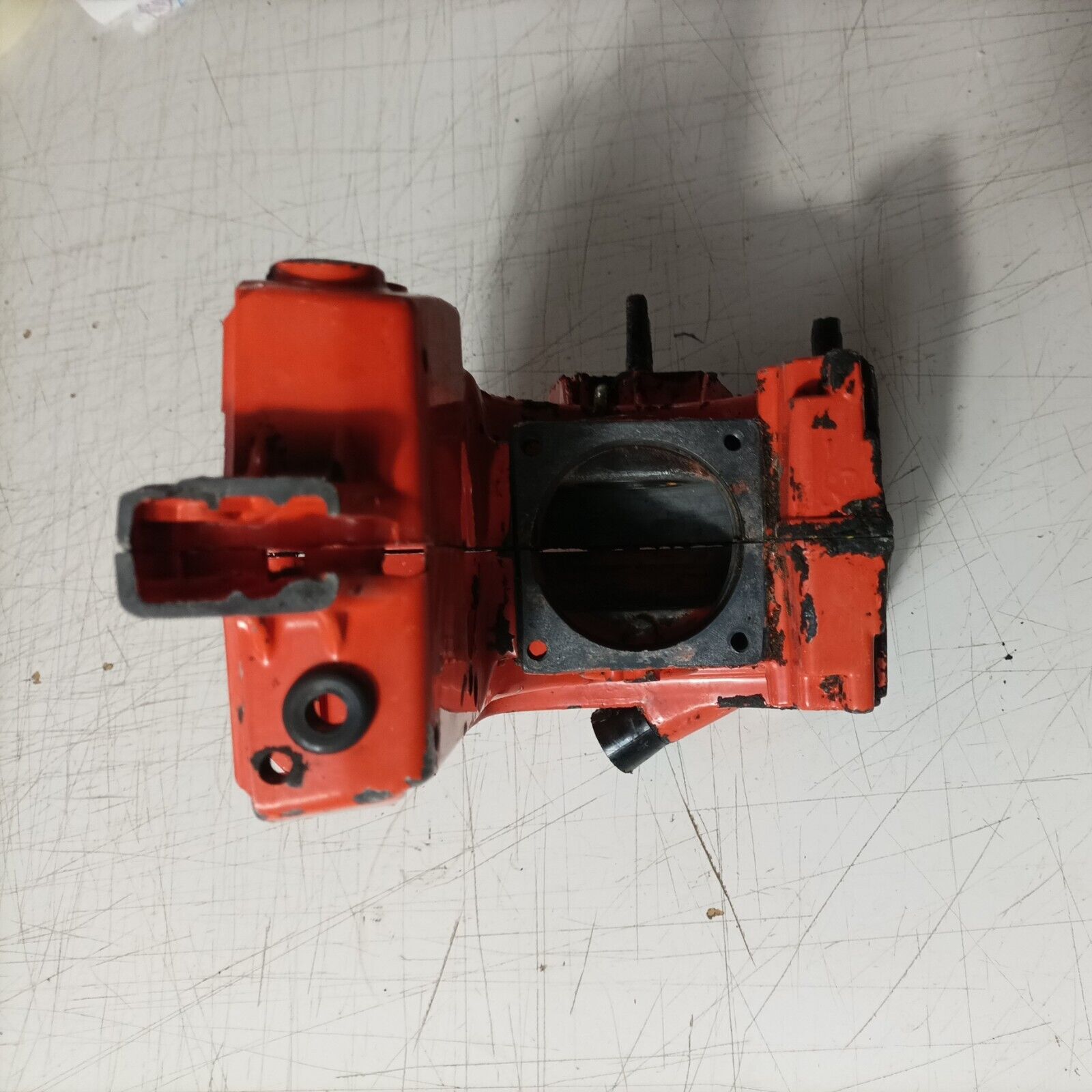 CARTER BASAMENTO CILINDRO TELAIO ARANCIO PER MOTOSEGA CASTOR C70 ALPINA A 70