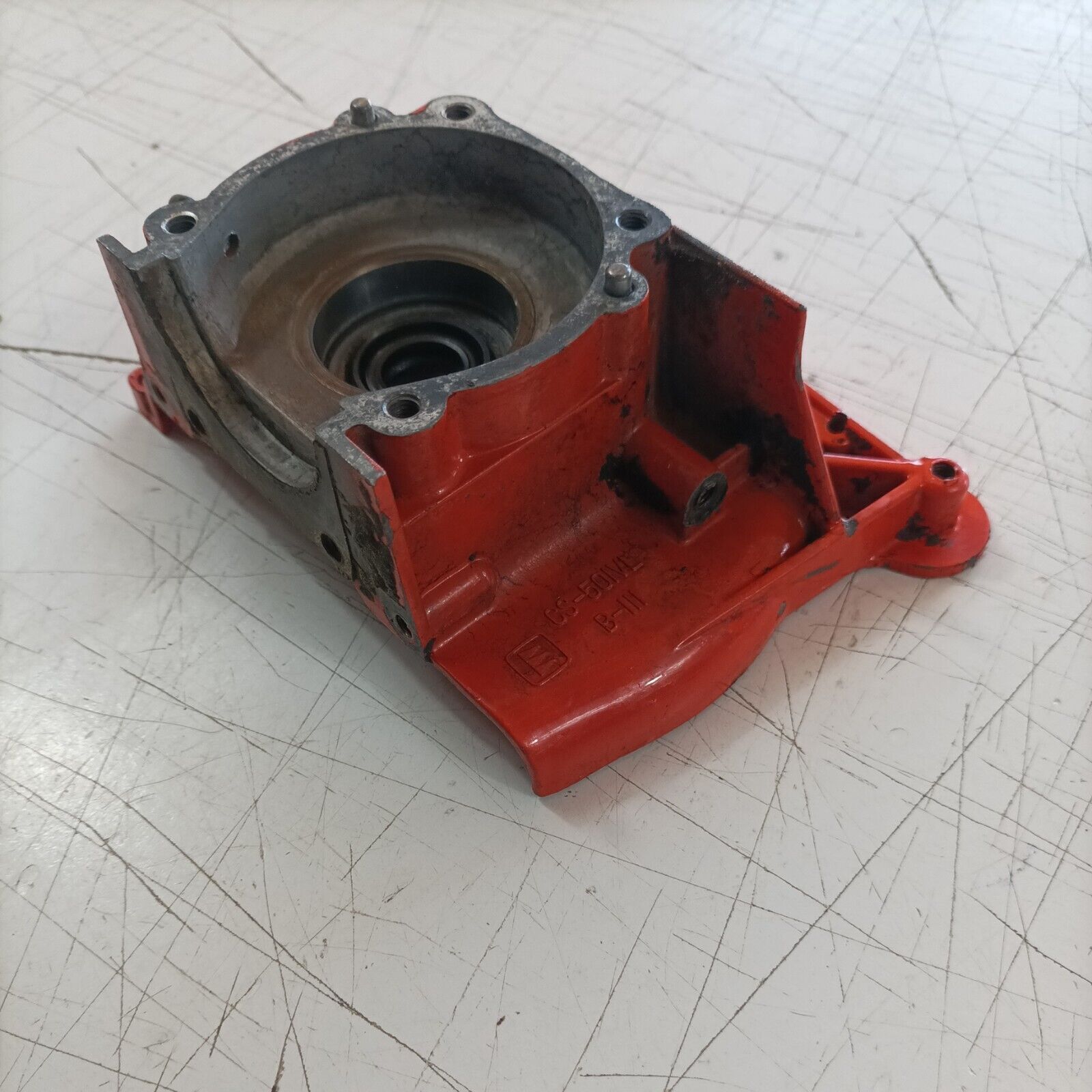 CARTER BASAMENTO ALBERO MOTORE B-III CS501VL PER MOTOSEGA ECHO CS 500VL usato