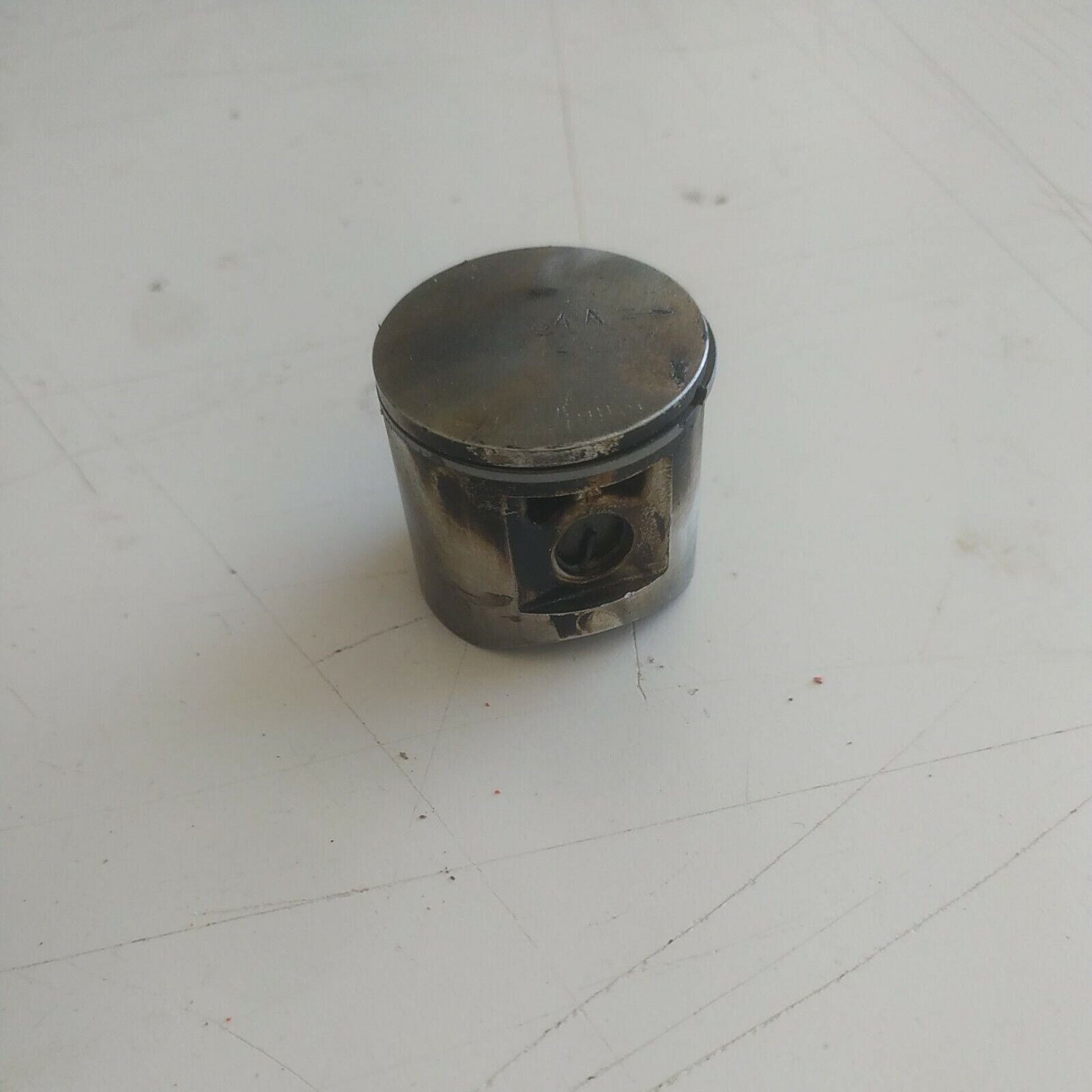 CILINDRO pistone motore DECESPUGLIATORE EMAK EFCO JET 300 ricambi usati