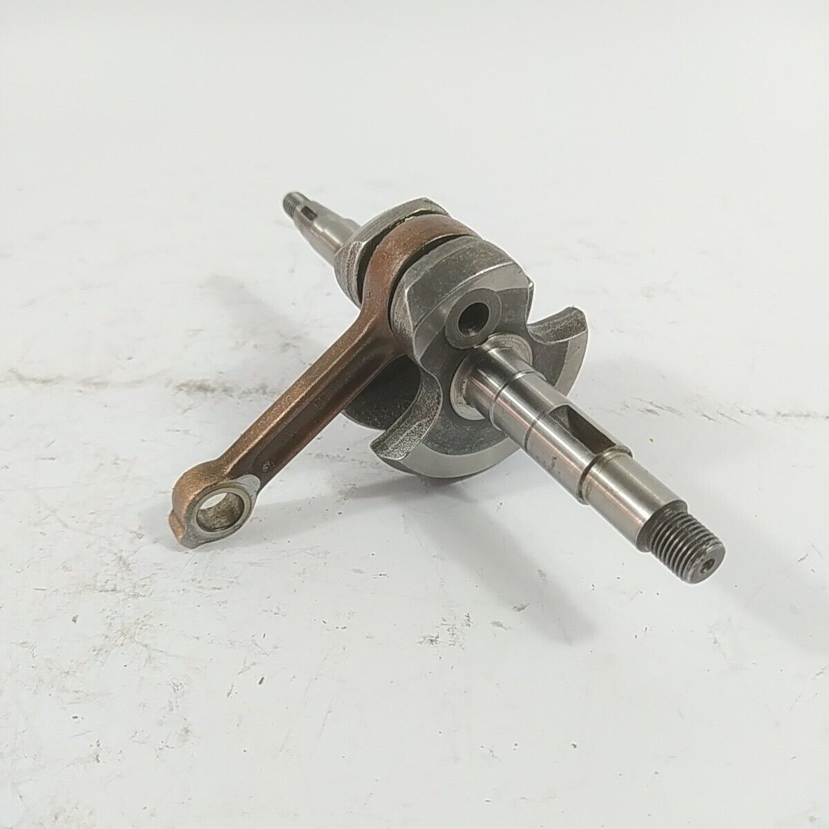 ricambio kit ALBERO MOTORE originale Per motosega ALPINA PROF 70 usati