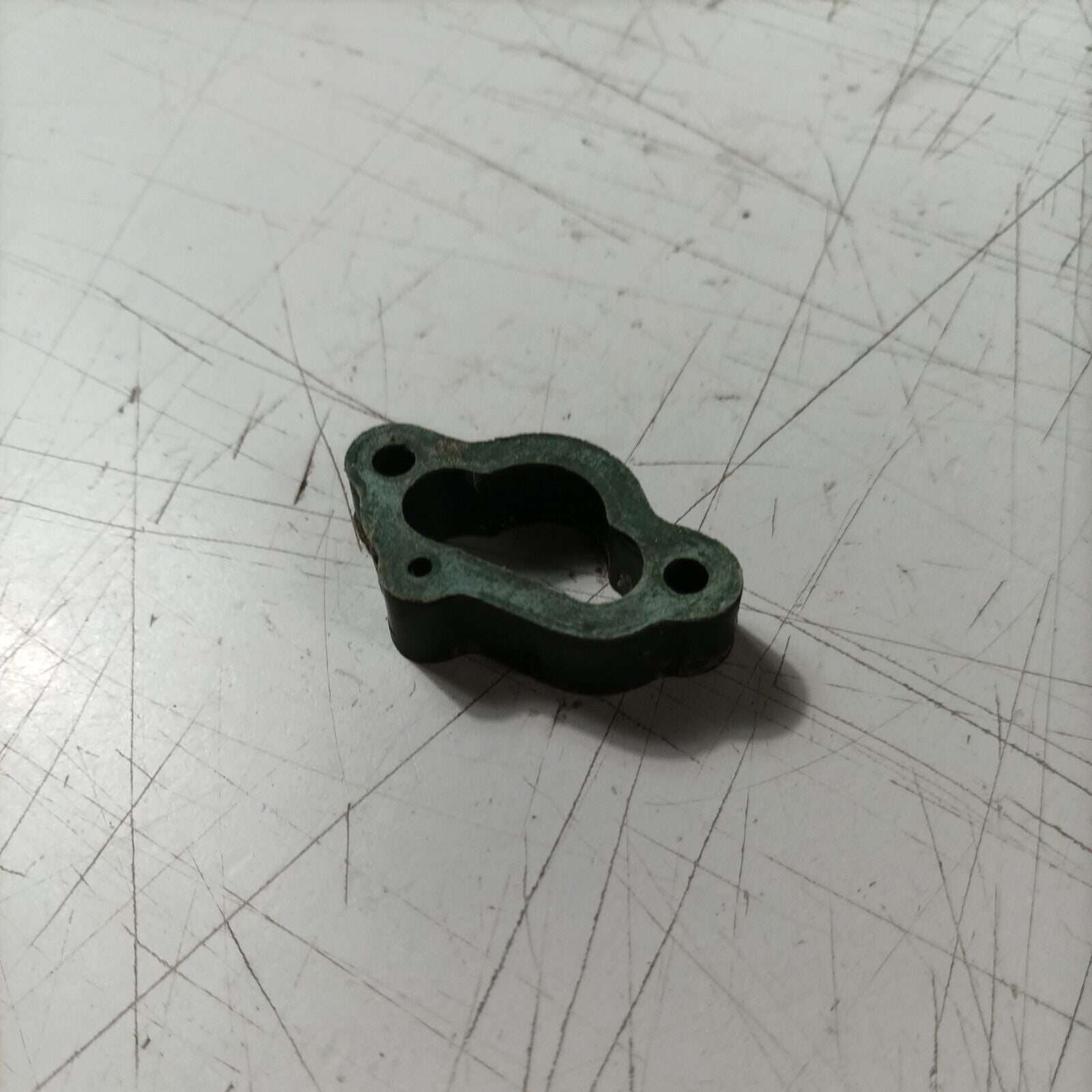 COLLETTORE ASPIRAZIONE FLANGIA CARBURATORE PER MOTOSEGA CASTOR C70 ALPINA A70