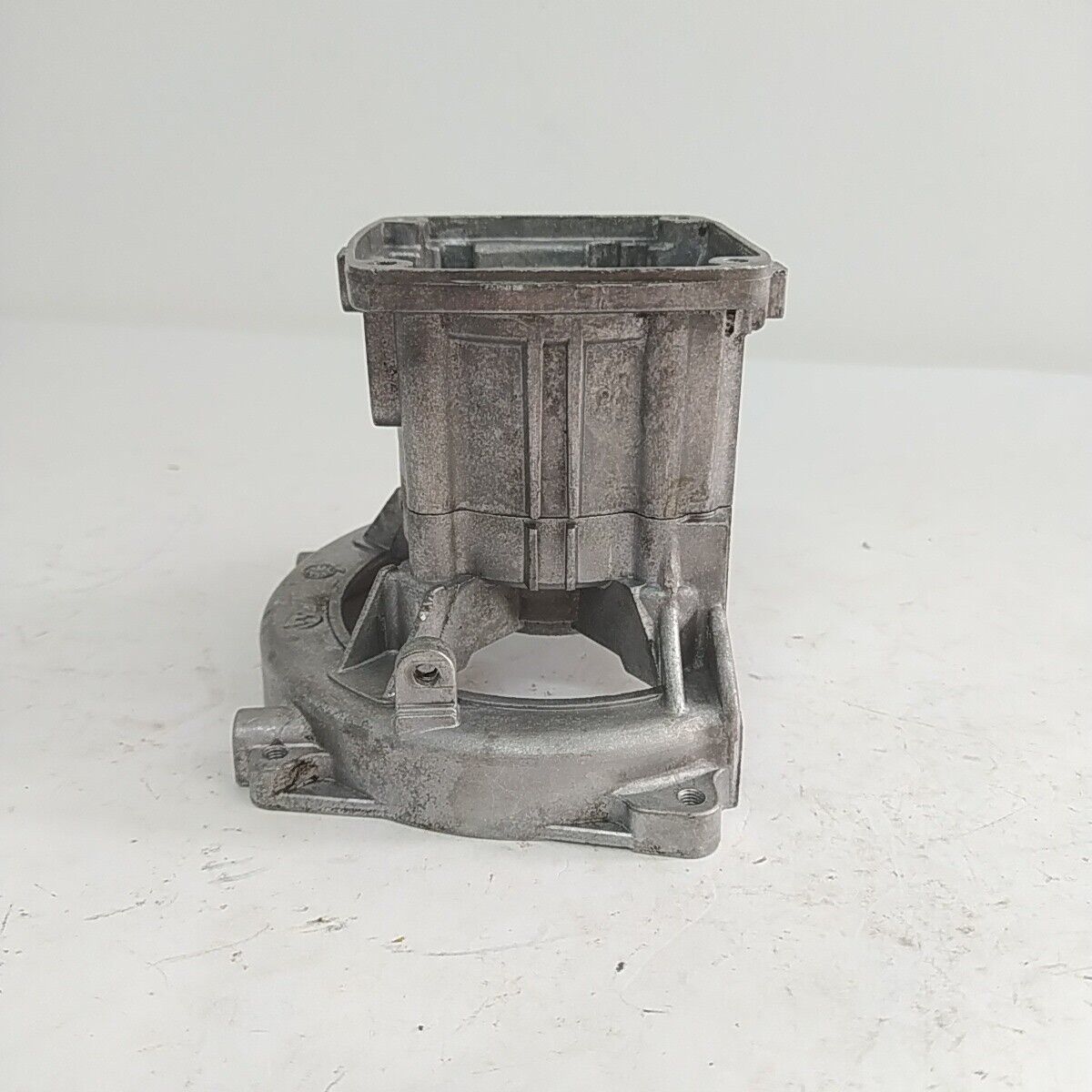 Ricambio CARTER BASAMENTO cilindro usato per decespugliatore MARUYAMA 420 42