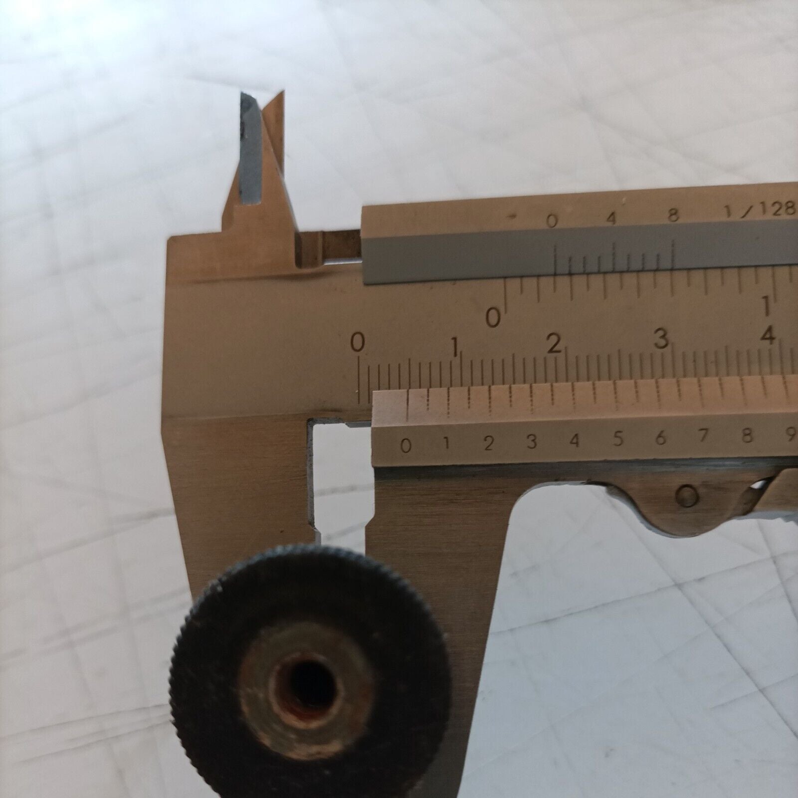 MOTOSEGA OLEO MAC 350 A SUPER VITE di supporto FILTRO DELL' ARIA ricambi usati