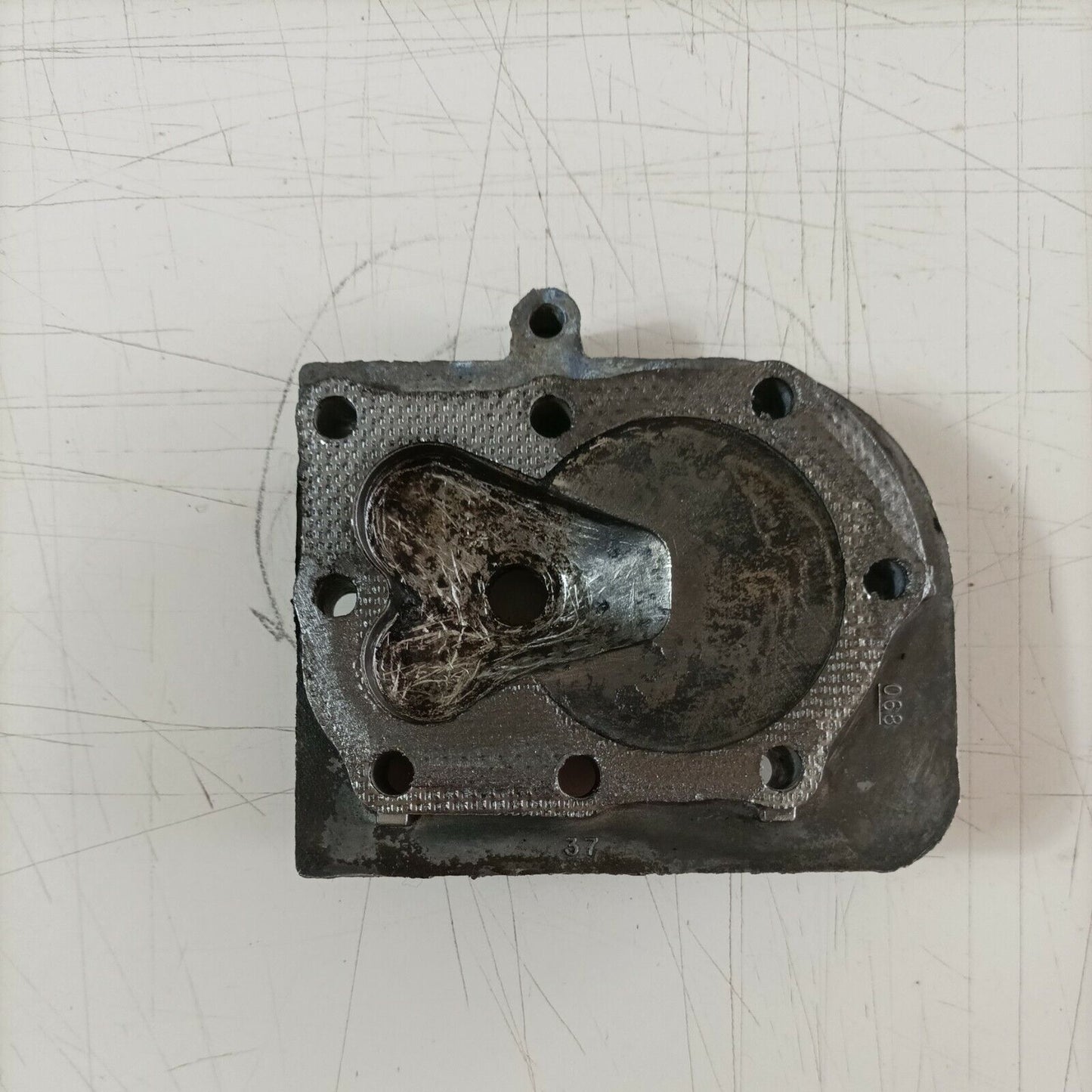 TESTATA CILINDRO PER BRIGGS & STRATTON XC 09d02 2954 b1 06112921 ricambi usati