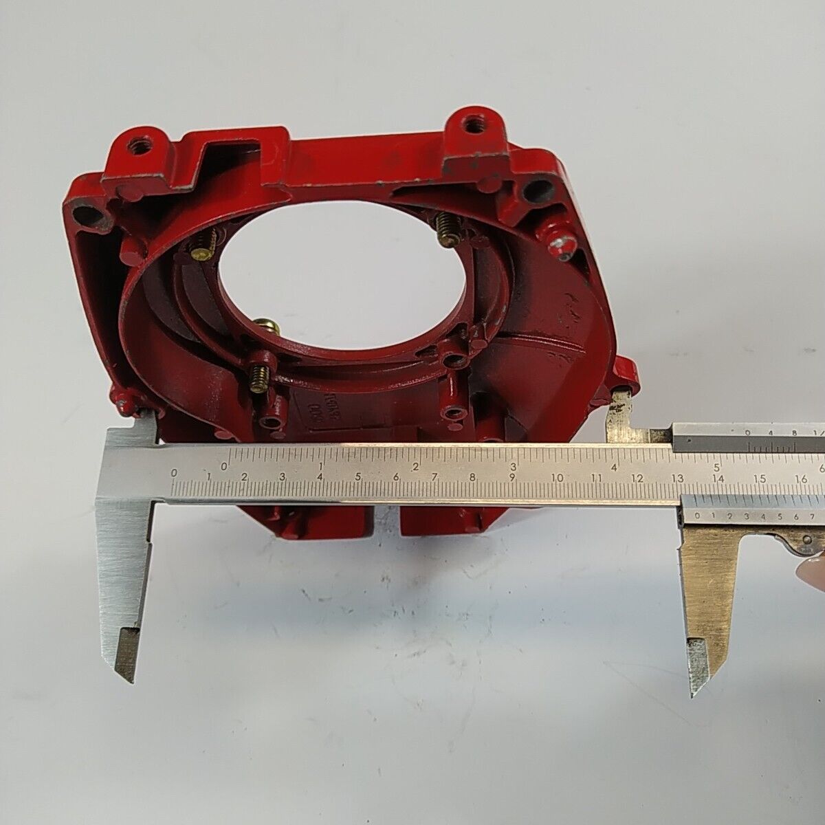 Ricambio COPERCHIO FRIZIONE VOLANO usato per decespugliatore Komatsu ZENOAH G2K