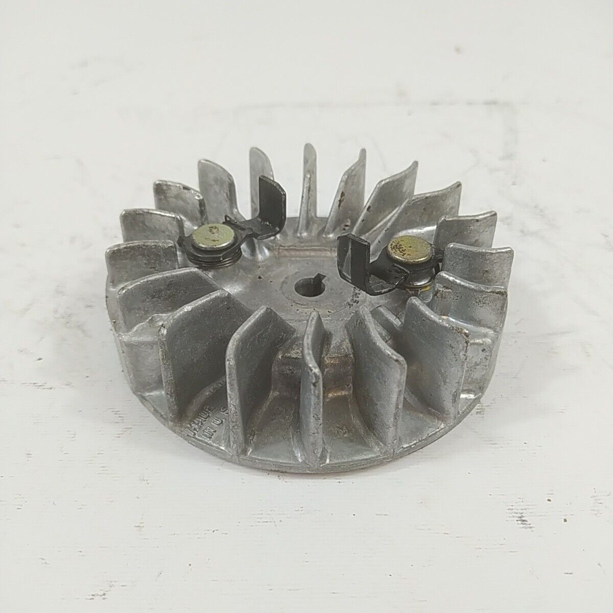 motosega CASTOR ALPINA 450 ricambio VOLANO MAGNETICO di avviamento start usato