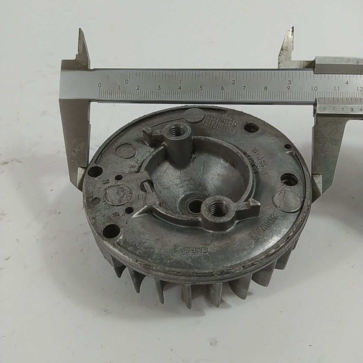 Ricambio DECESPUGLIATORE ALPINA STAR 41 VOLANO MAGNETICO DI AVVIAMENTO usato