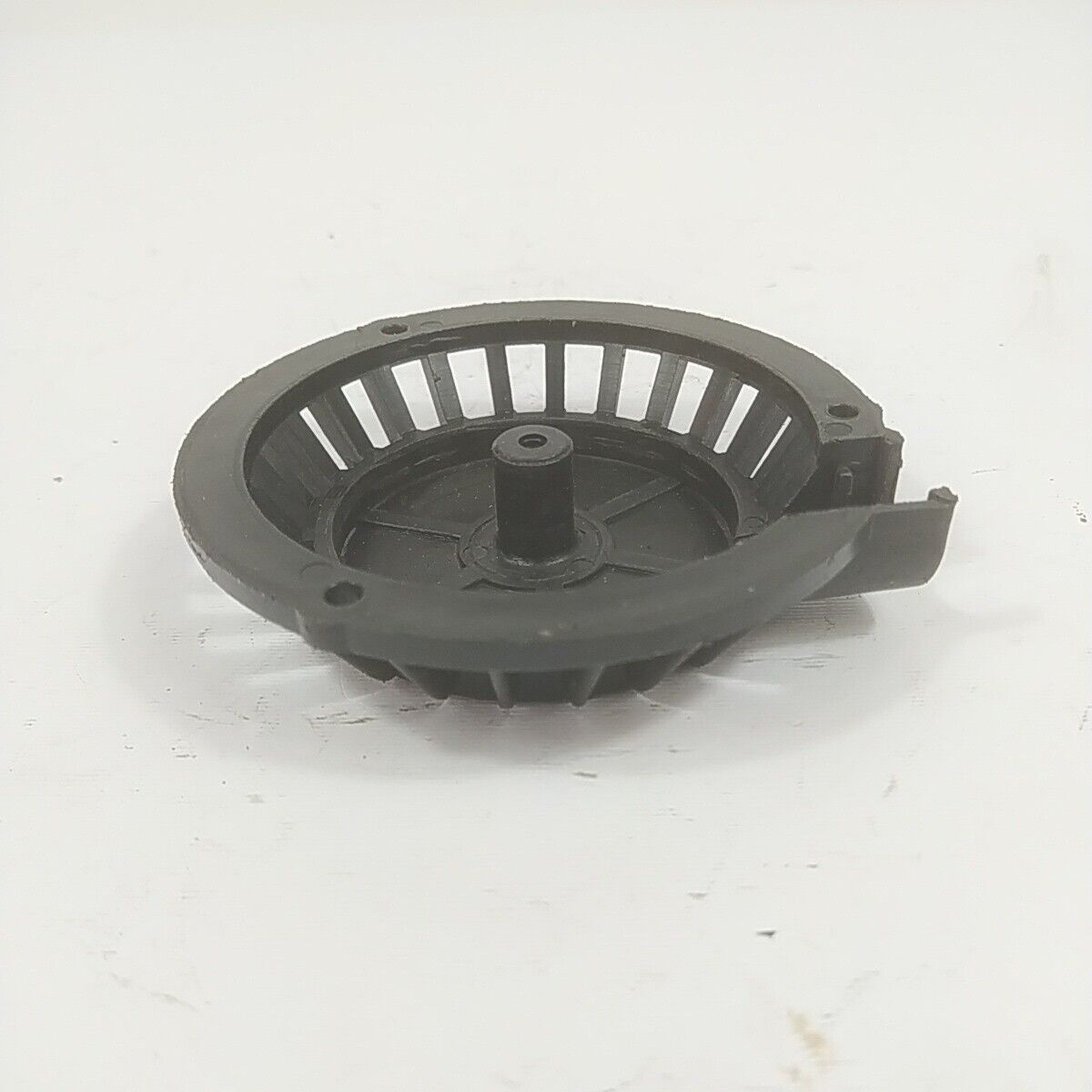 Ricambio COPERCHIO DI AVVIAMENTO A STRAPPO per decespugliatore BEAR 27 FC usato