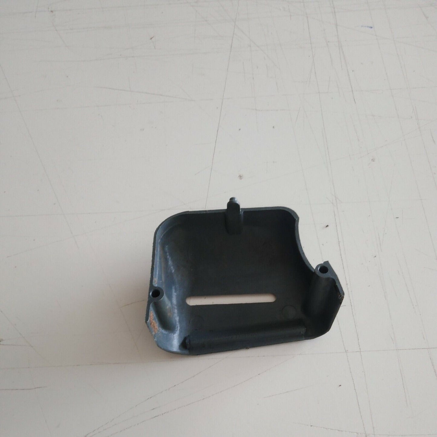 COPERCHIO COPRI SERBATOIO PER MOTOSEGA ALPINA  CASTOR D 21011G TR 350 PR 34