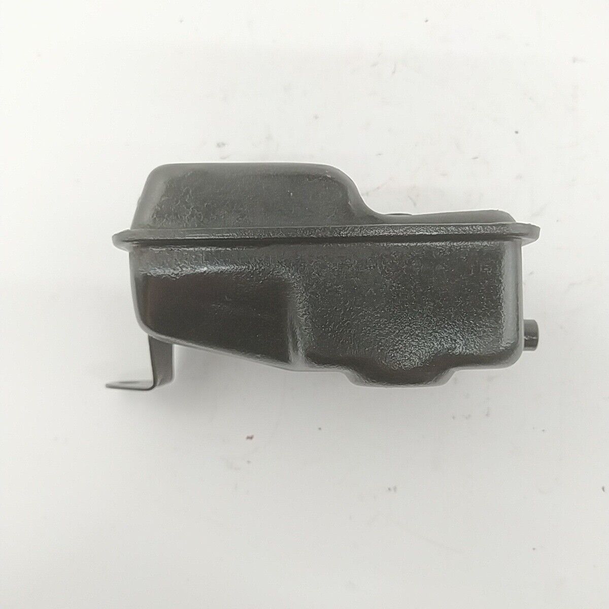 Ricambi MARMITTA TERMINALE DI SCARICO usati decespugliatore Komatsu ZENOAH G5K