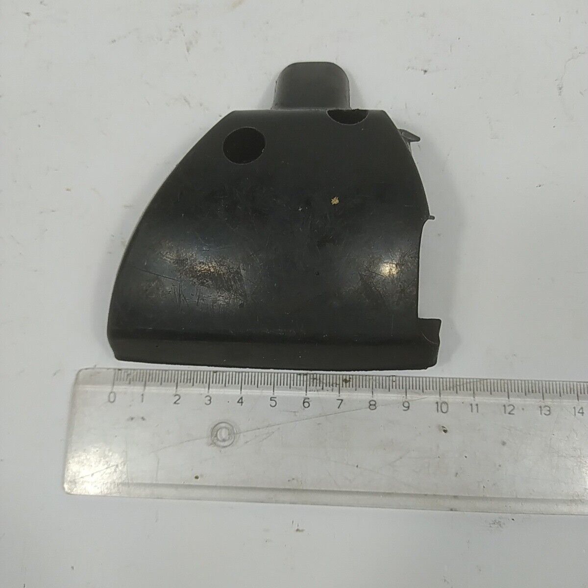 Ricambio per MOTOSEGA ZENOAH G 2000 t COPERCHIO FILTRO ARIA CARBURATORE usato