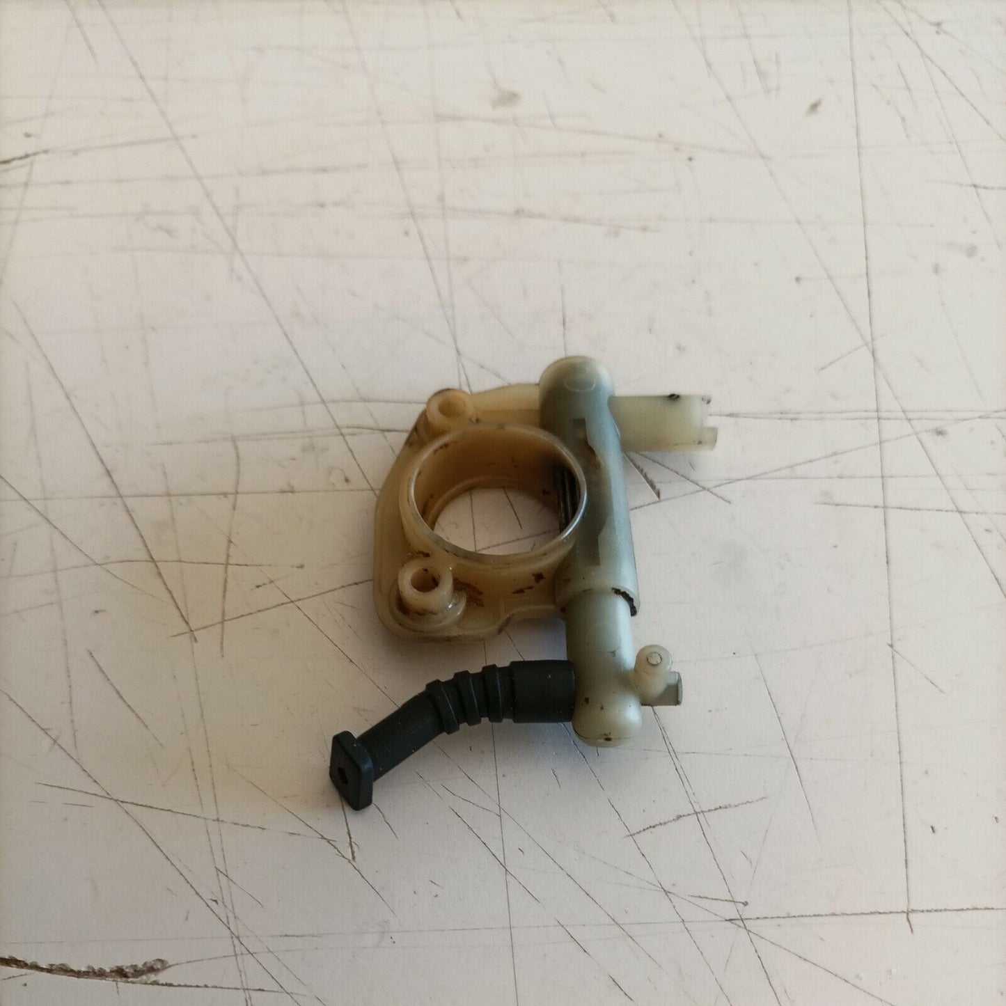 POMPA OLIO originale PER MOTOSEGA EMAK OLEOMAC 940 940C ricambi usati