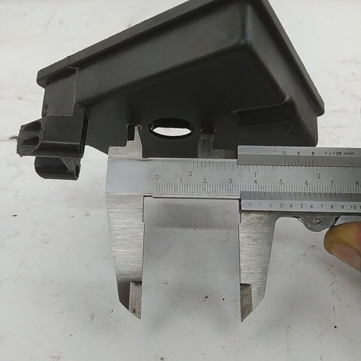 Ricambio SCATOLA FILTRO ARIA usato DECESPUGLIATORE MCCULLOCH CABRIO Elite 