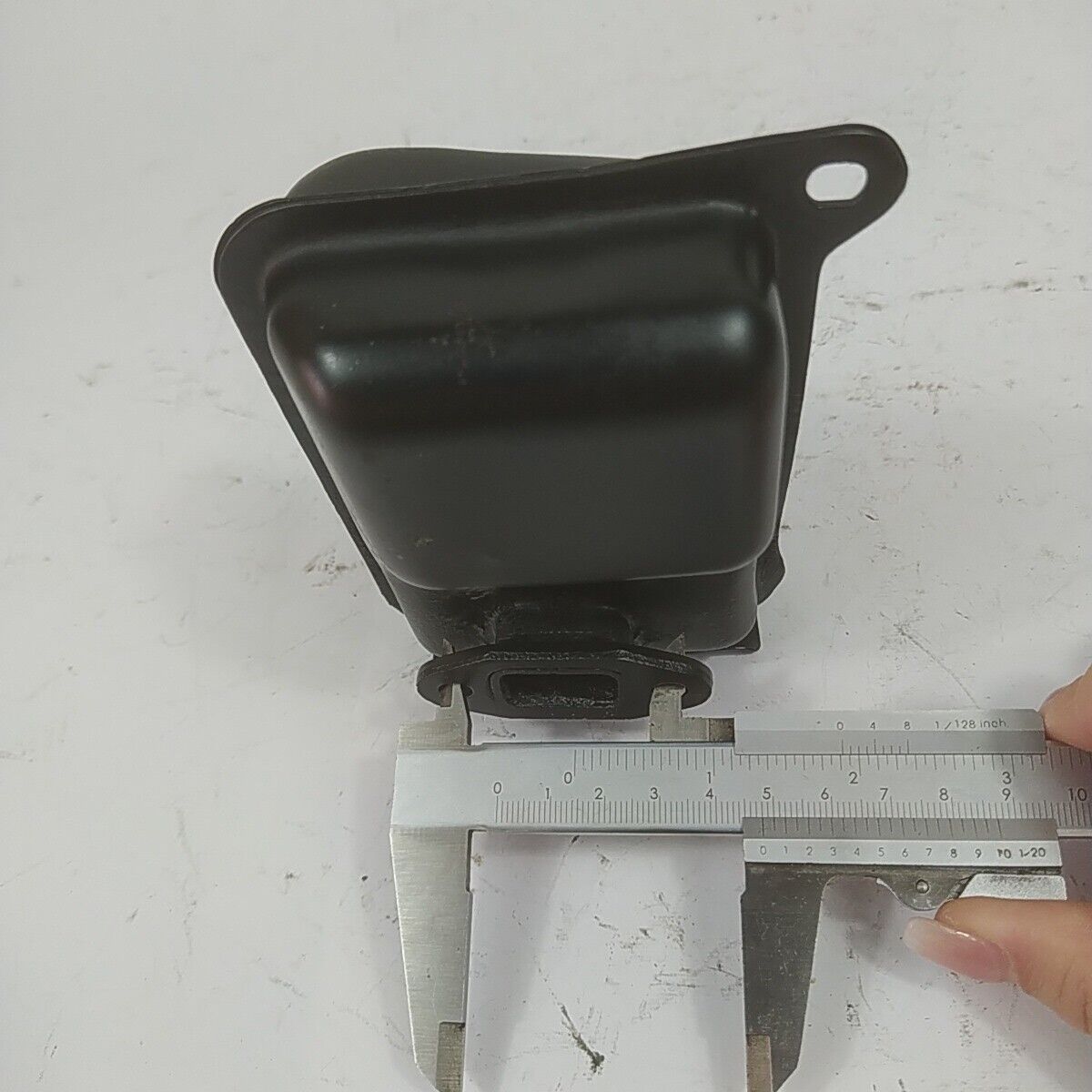 Ricambi per motosega STIHL 08 S MARMITTA SILENZIATORE TERMINALE DI SCARICO usati