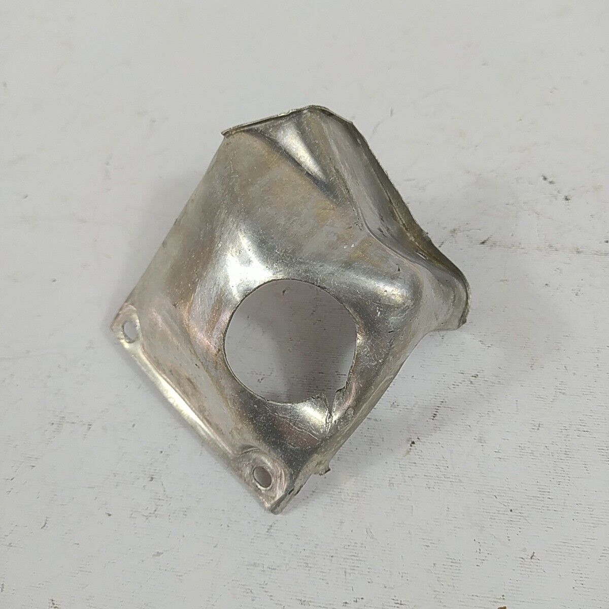 Ricambio DECESPUGLIATORE kawasaki kt 17 COPERCHIO copri CILINDRO motore usato