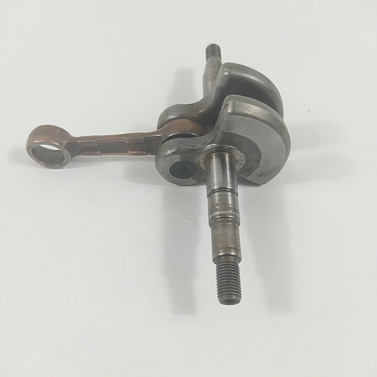 Ricambio ALBERO MOTORE ORIGINALE PER MOTOSEGA POULAN usato