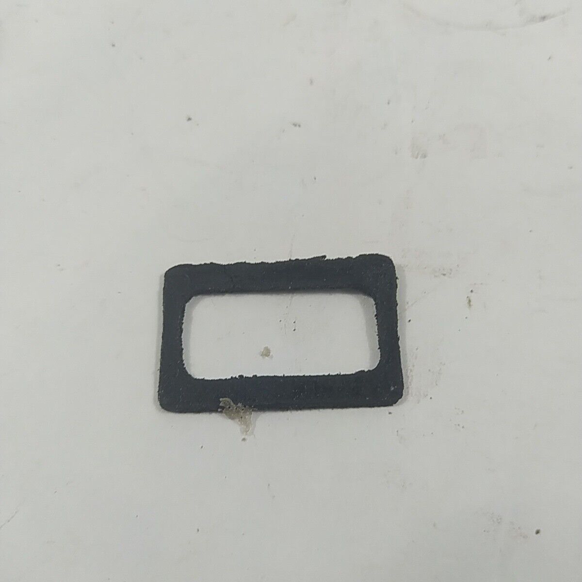 Ricambi FLANGIA COLLETTORE CARBURATORE PER MOTOSEGA MCCULLOCH PRO MAC 555 usati