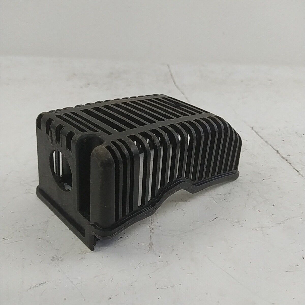 Ricambio COPERCHIO MARMITTA usato per decespugliatore Komatsu ZENOAH G4K