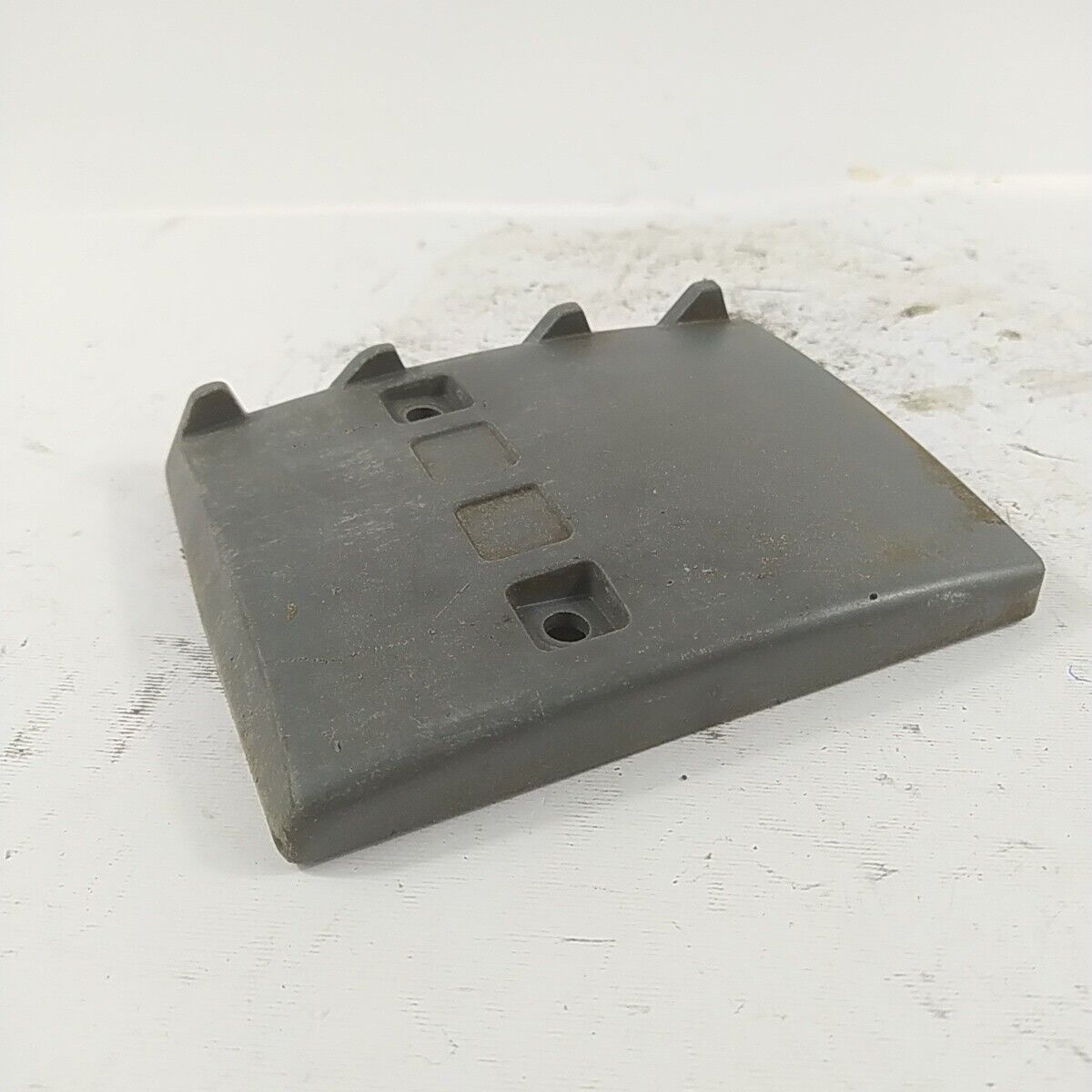 Ricambi MOTOSEGA EFCO BLITZ 35 OLEOMAC usati COPERCHIO CARBURATORE COPRI FILTRO