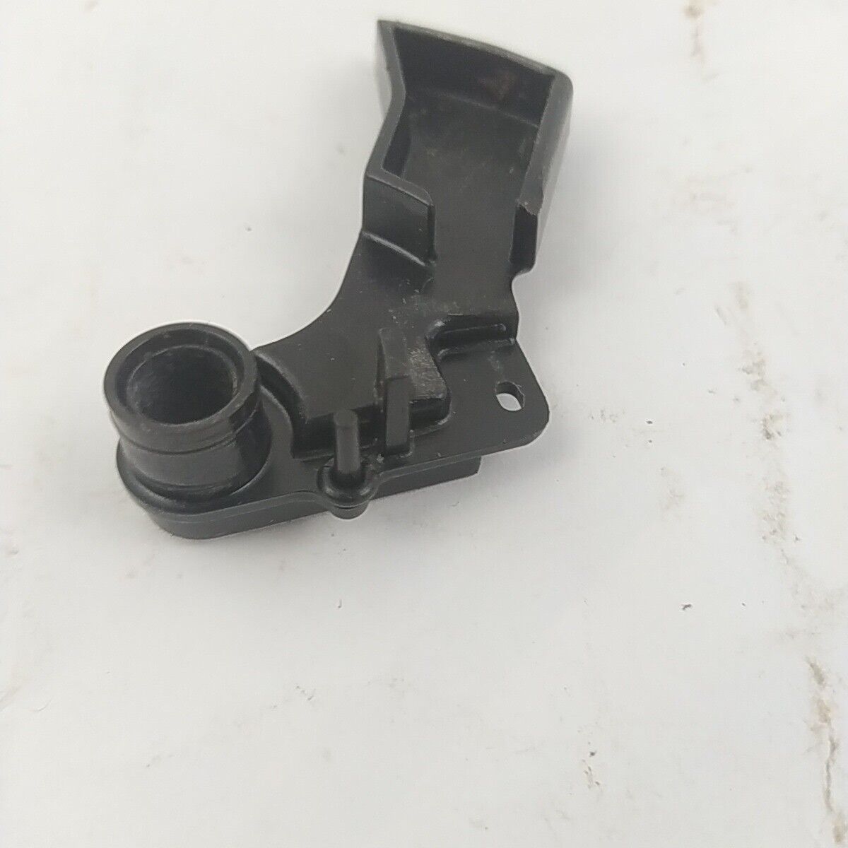 Ricambi COMANDO ACCELLERATORE motosega MCCULLOCH  eager beaver 2014 2.0 usato