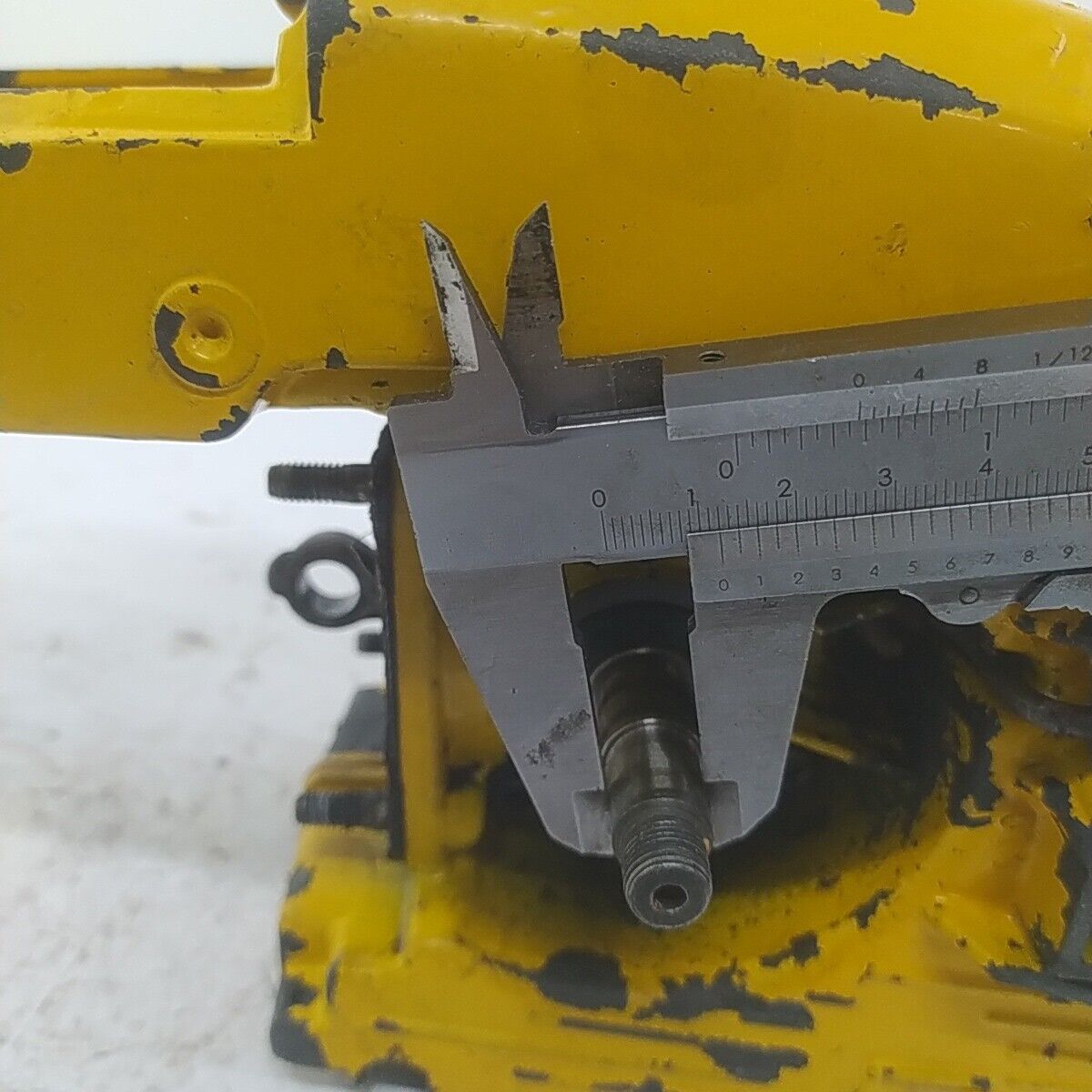 ricambio CARTER BASAMENTO ALBERO MOTORE Per motosega ALPINA PROF 70 usati