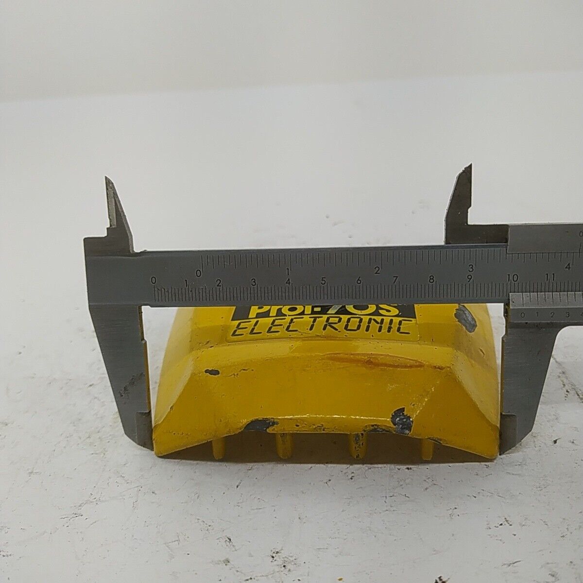 ricambio COPERCHIO FILTRO ARIA CARBURATORE Per motosega ALPINA PROF 70 S usati