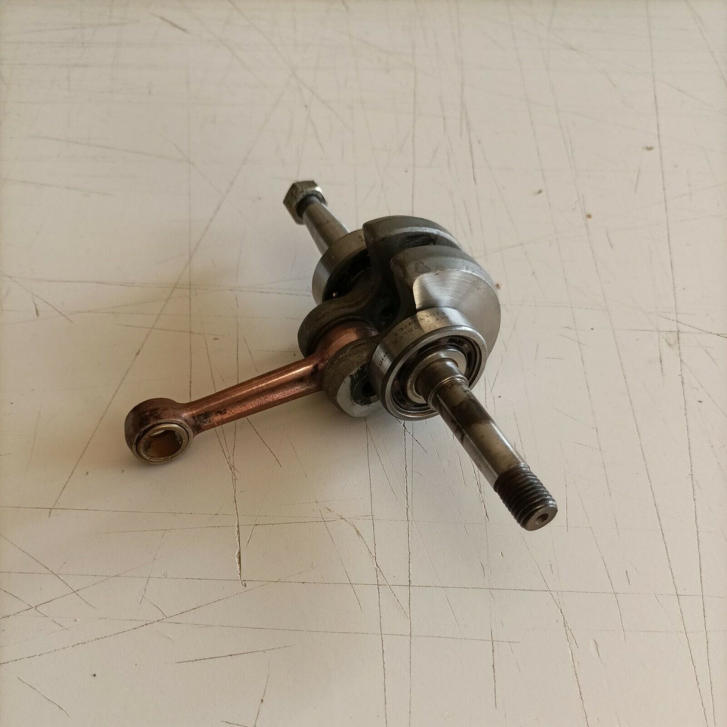 ricambio usato ALBERO MOTORE ORIGINALE PER MOTOSEGA CASTOR ALPINA  45