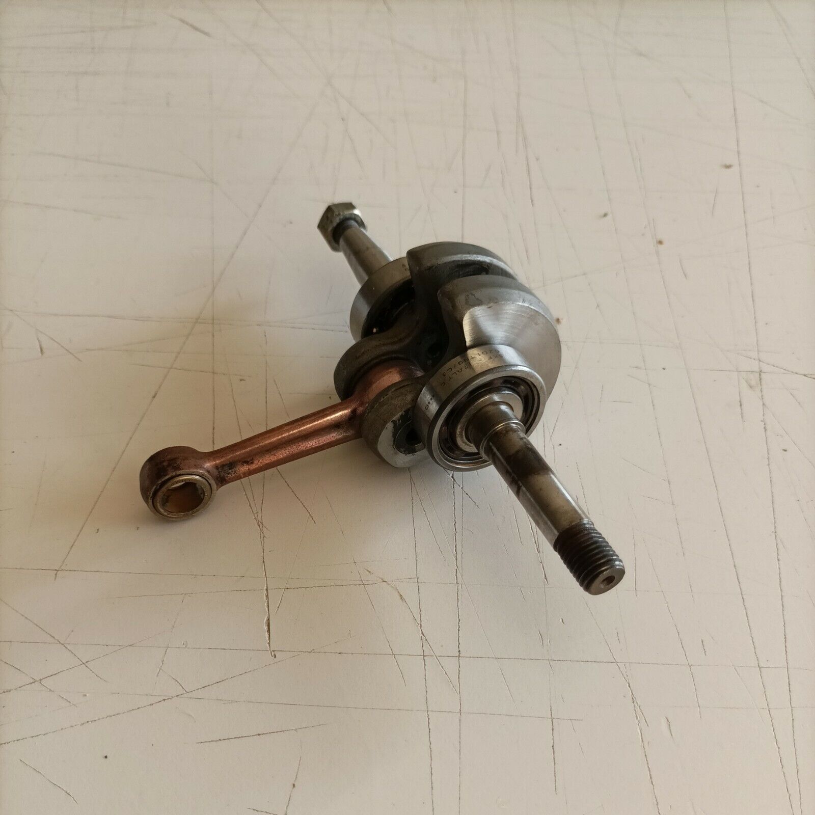 ricambio usato ALBERO MOTORE ORIGINALE PER MOTOSEGA CASTOR ALPINA  45