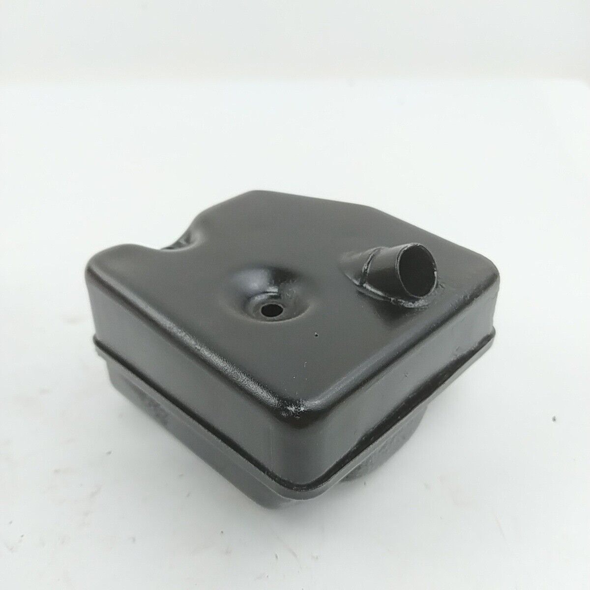 Ricambio MARMITTA SILENZIATORE terminale DI SCARICO  per  MCCULLOCH PM 370 usato