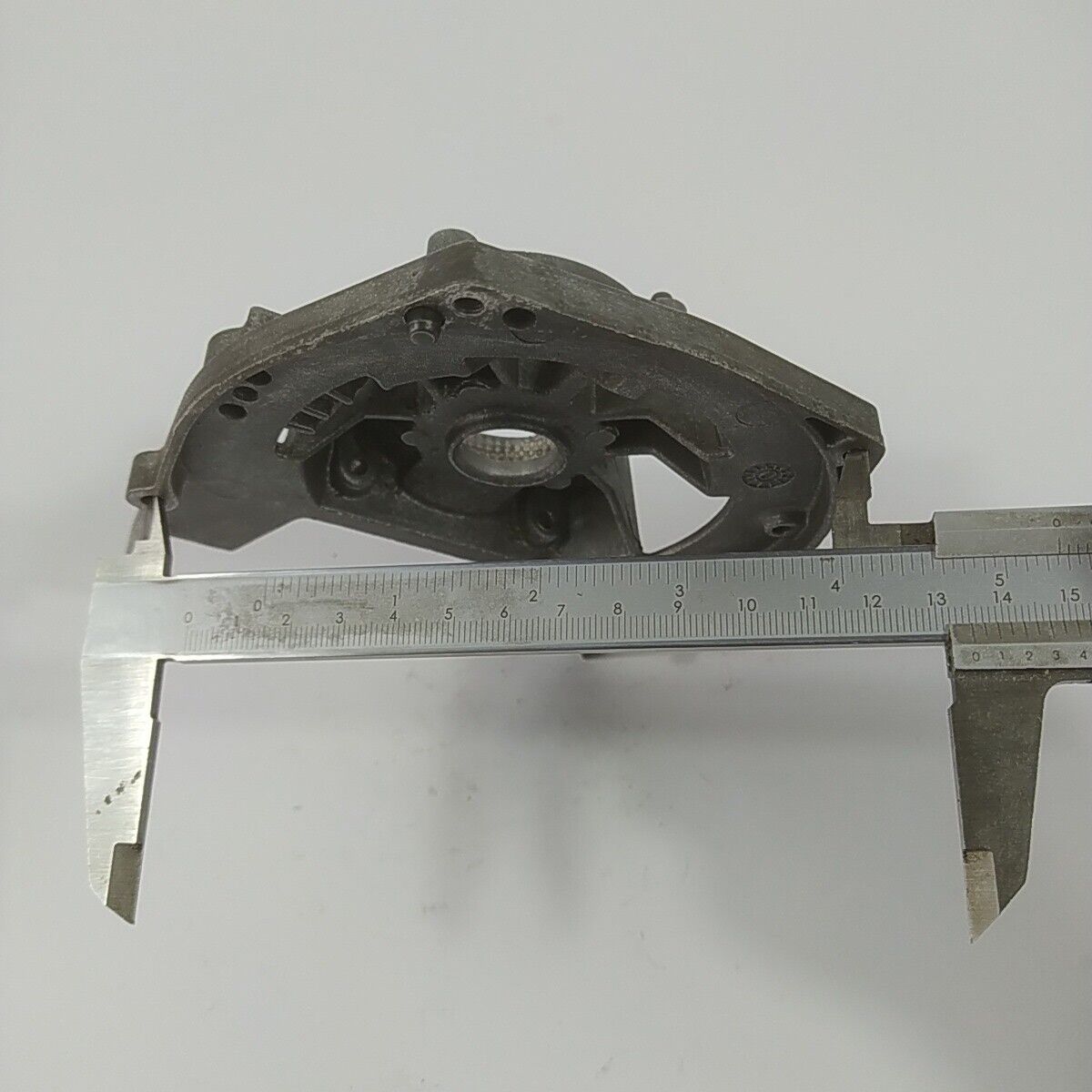 CARTER BASAMENTO VOLANO usato per decespugliatore OM 727 733 740 dynamac 433 440