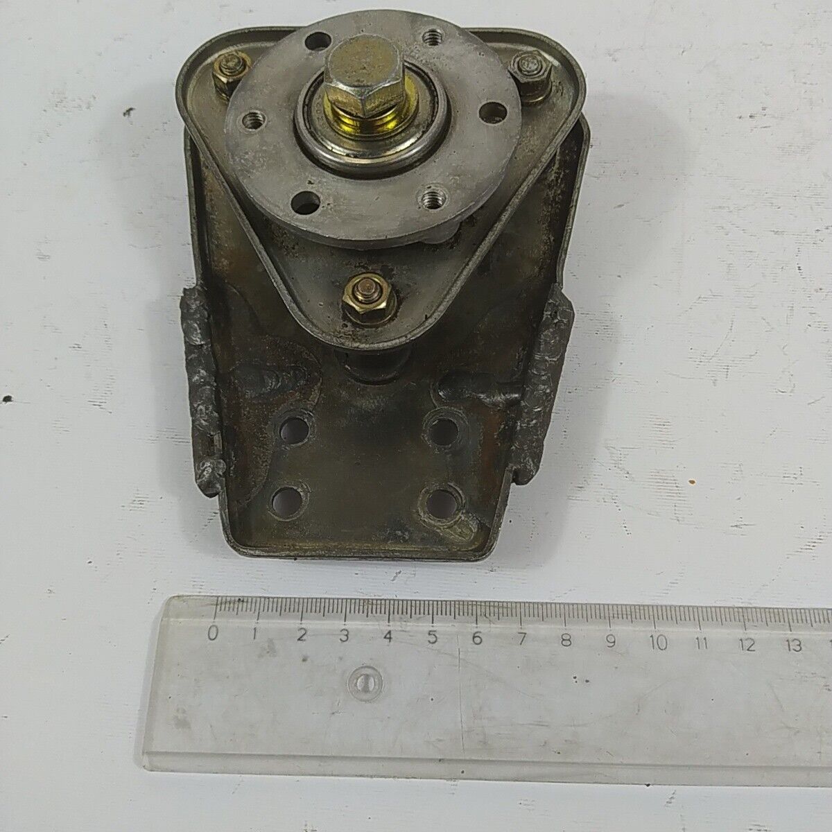 Ricambio DECESPUGLIATORE kawasaki kt 17 staffa SUPPORTO MOTORE A ZAINO usato