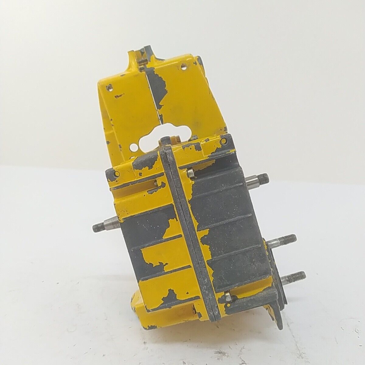 ricambio CARTER BASAMENTO ALBERO MOTORE Per motosega ALPINA PROF 70 usati