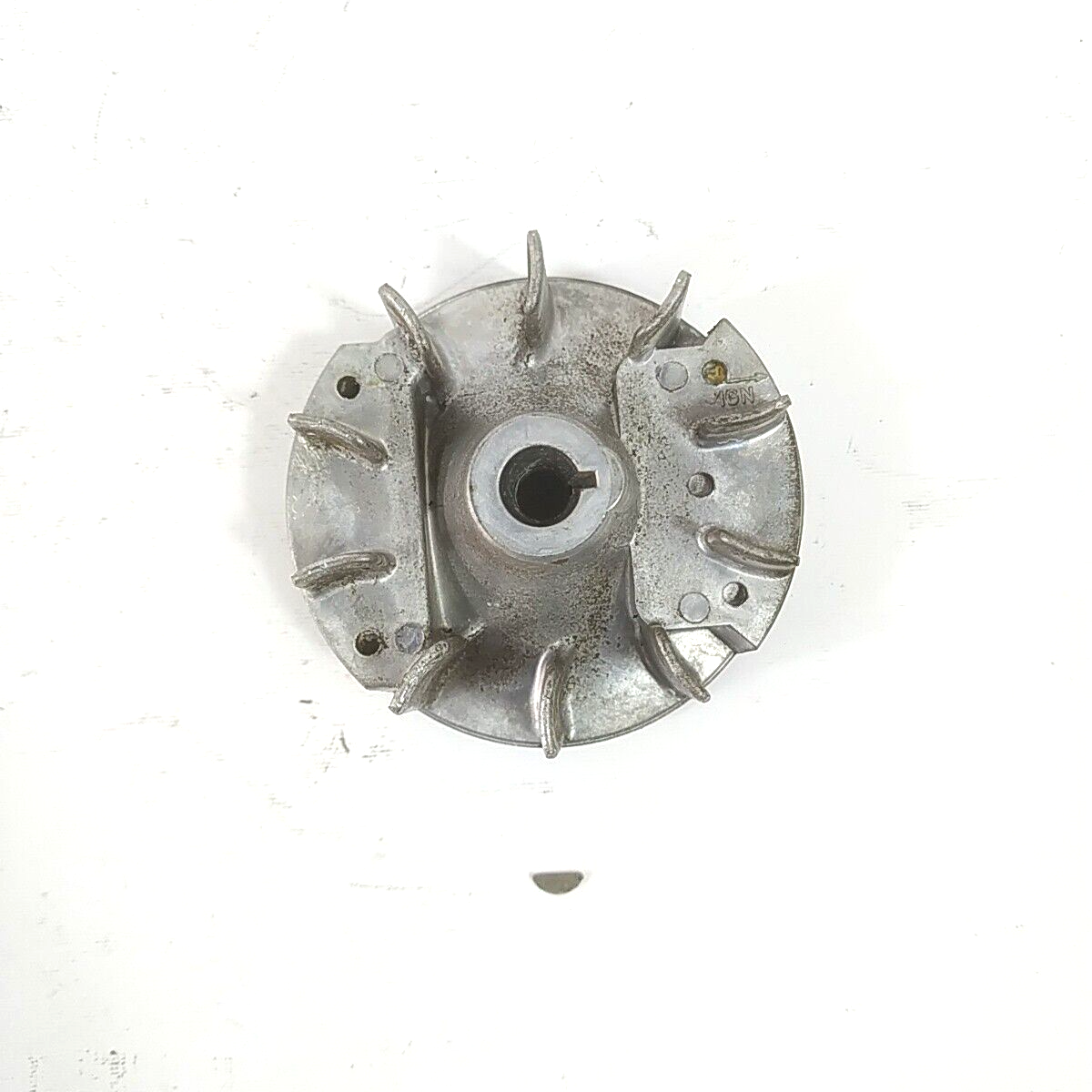 Ricambi usati per decespugliatore MCCULLOCH BP 38 VOLANO MAGNETICO DI AVVIAMENTO