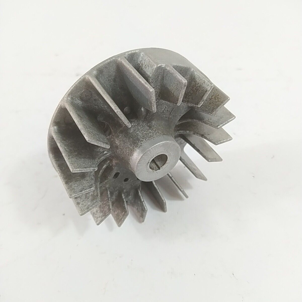 Ricambio VOLANO MAGNETICO DI AVVIAMENTO usato per decespugliatore ZENOAH G43L