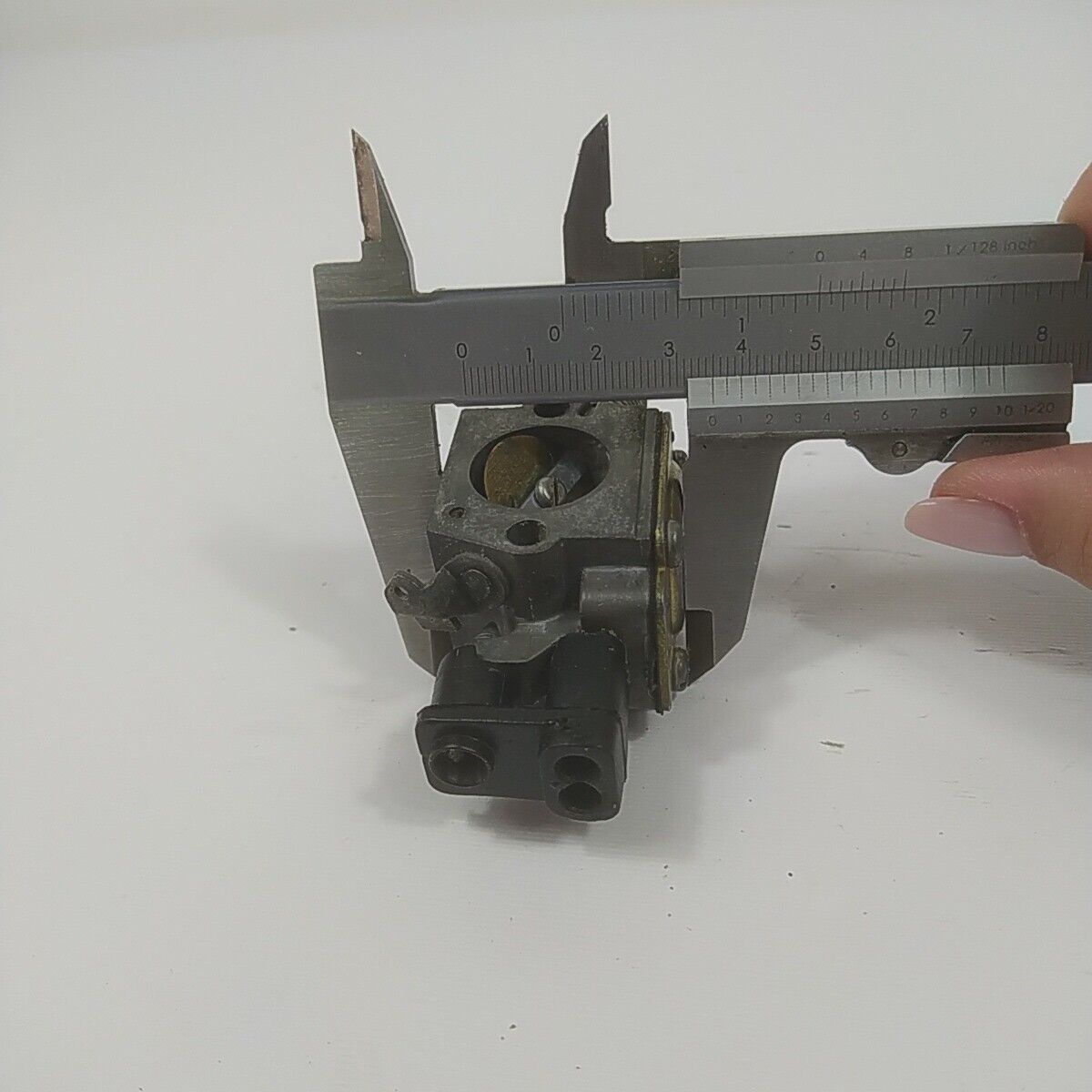 Parti di ricambio CARBURATORE HE6A450 per motosega ALPINA CASTOR CP 700 usato