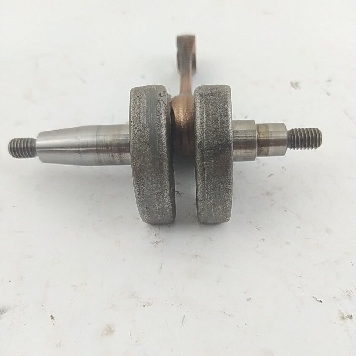 Ricambio ALBERO MOTORE ORIGINALE usato per decespugliatore MITSUBISHI TL 52