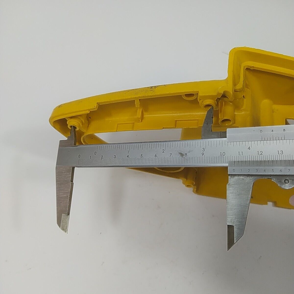 ricambi CARCASSA COPRI MOTORE per motosega ALPINA SILVER 40 castor 330 338 usati