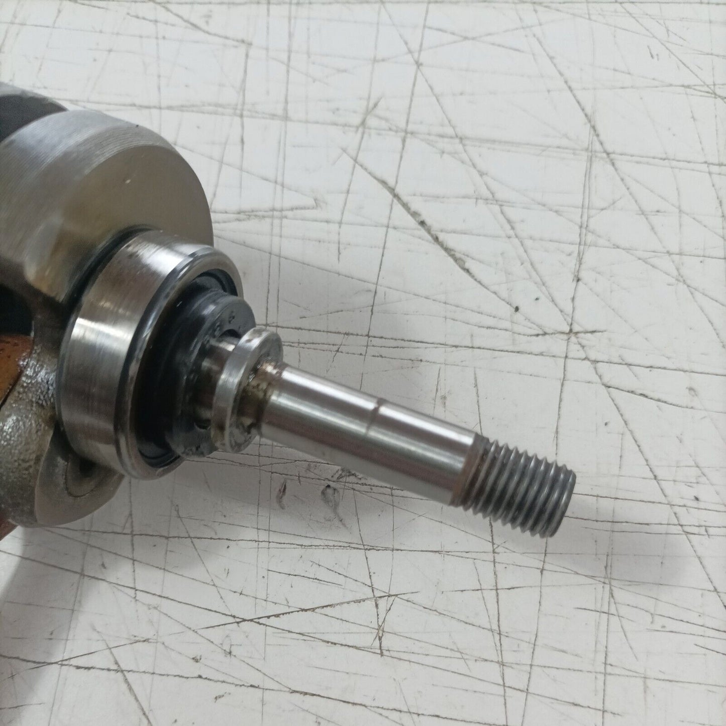 ricambio usato ALBERO MOTORE ORIGINALE COMPLETO PER MOTOSEGA ALPINA PROF 45