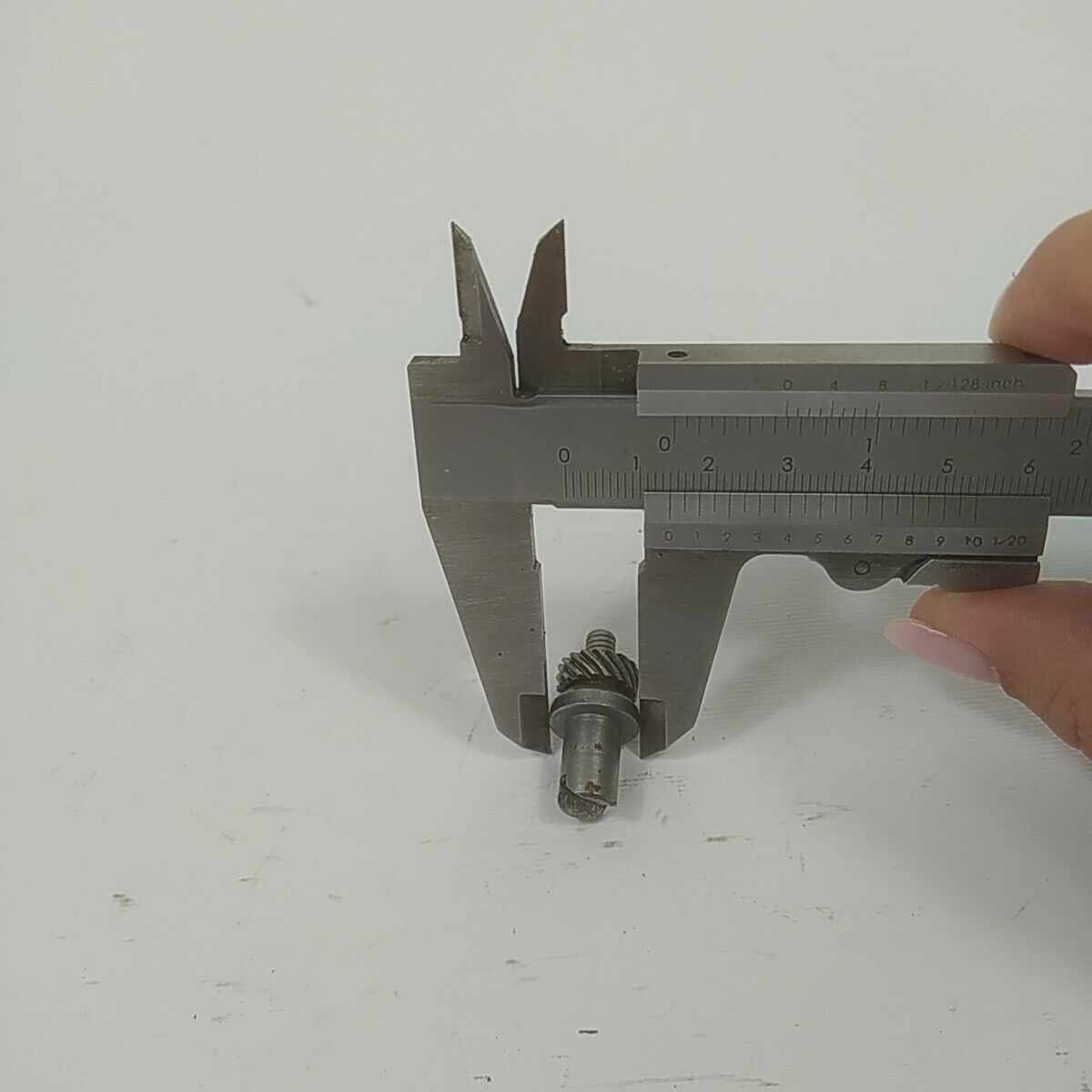 Ricambio REGISTRO TENDICATENA barra tensione per motosega CASTOR CP 700 usato