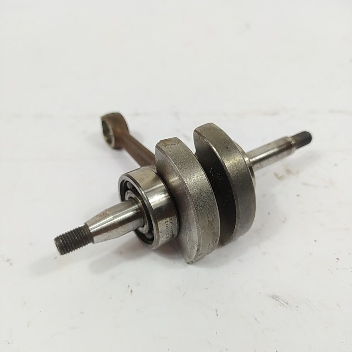 ALBERO MOTORE originale PER MOTOSEGA EMAK OLEOMAC 940 940C ricambi usati