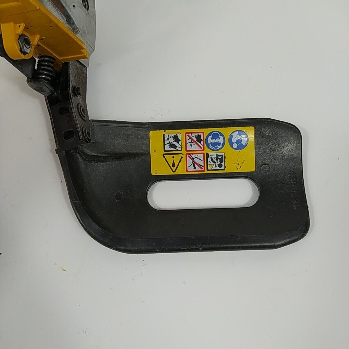 freno CATENA COPERCHIO FRIZIONE PER MOTOSEGA CASTOR ALPINA 45 41 ricambi usati