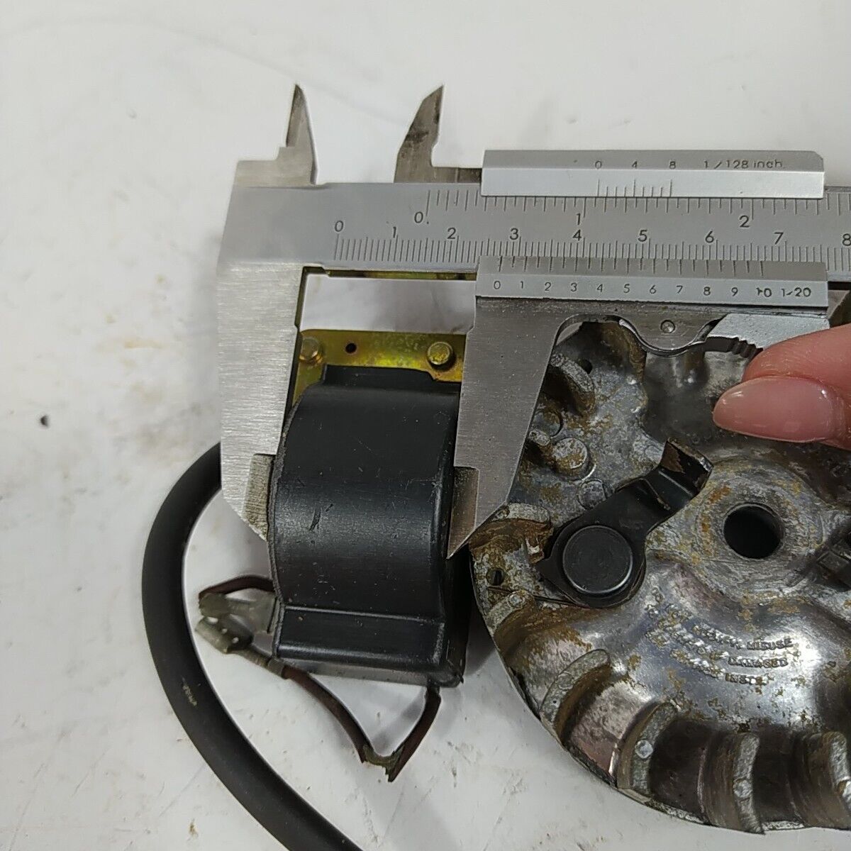 ricambio usato BOBINA E VOLANO MAGNETICO DI AVVIAMENTO per motosega CASTOR 330 