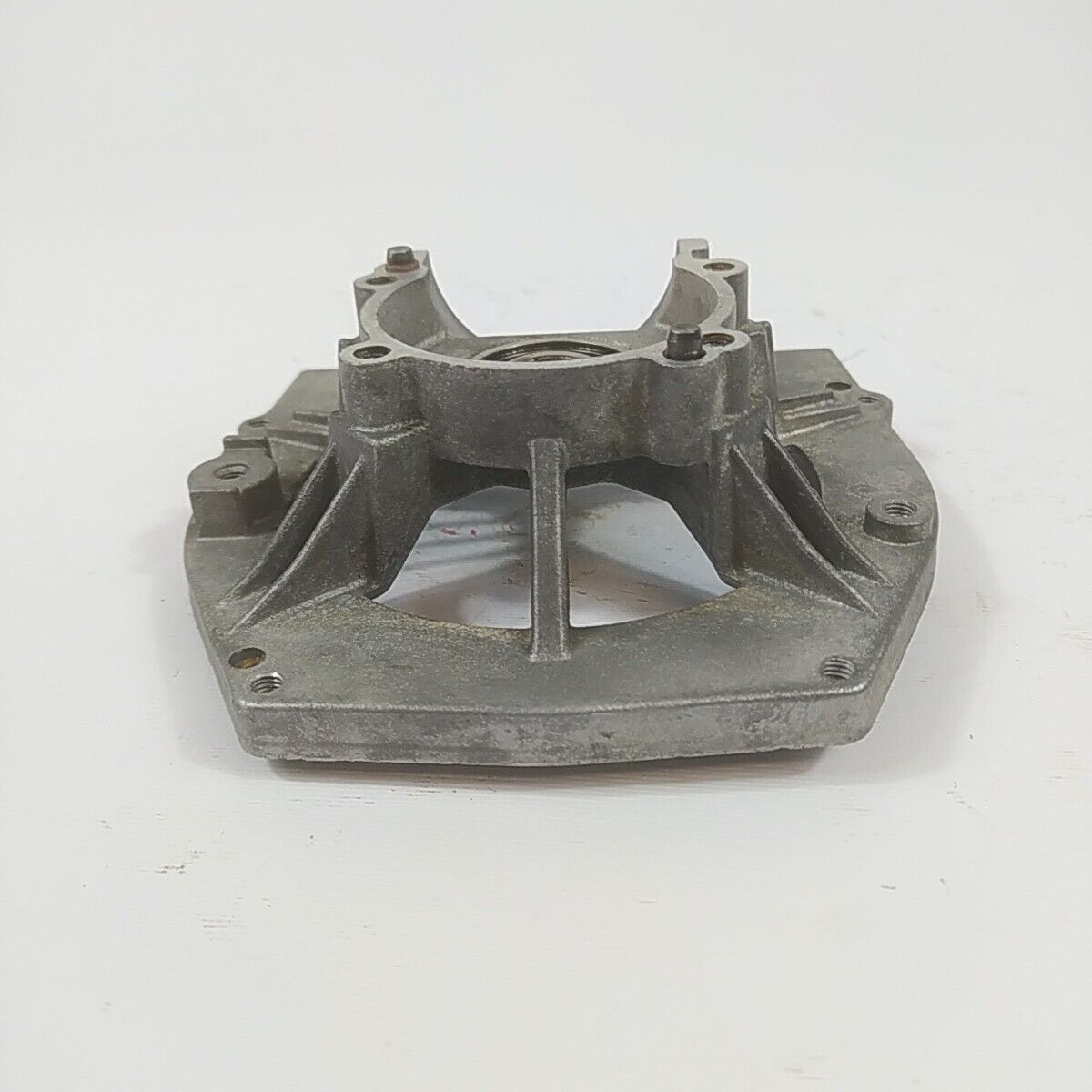 Ricambio CARTER BASAMENTO CILINDRO usato per decespugliatore OLEO MAC DYNAMAC