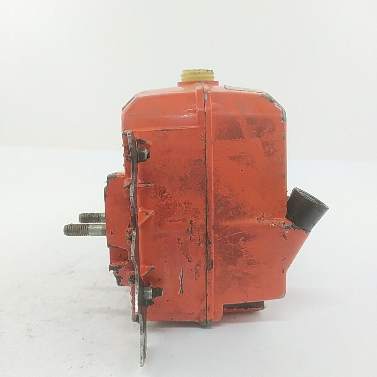 Ricambi TELAIO BASAMENTO ALBERO MOTORE usati per motosega CASTOR C70 ALPINA A70 