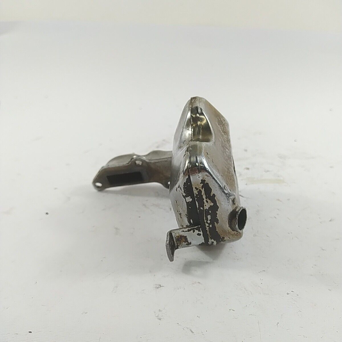 ricambio MARMITTA SILENZIATORE DI SCARICO PER MOTOSEGA ALPINA CASTOR 41 40 usati