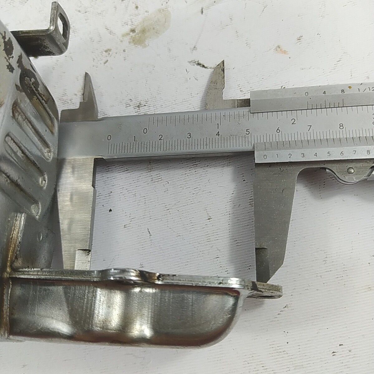 ricambio MARMITTA SILENZIATORE DI SCARICO PER MOTOSEGA ALPINA CASTOR 41 40 usati