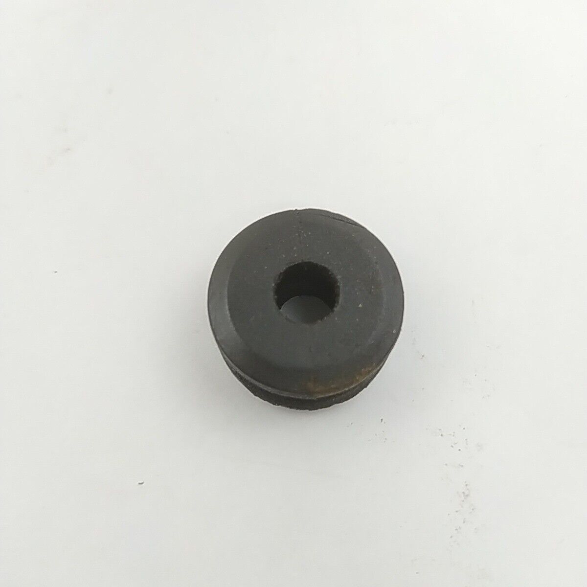 Ricambio gommini SUPPORTO ANTIVIBRANTE per motosega MCCULLOCH PM 370 usato