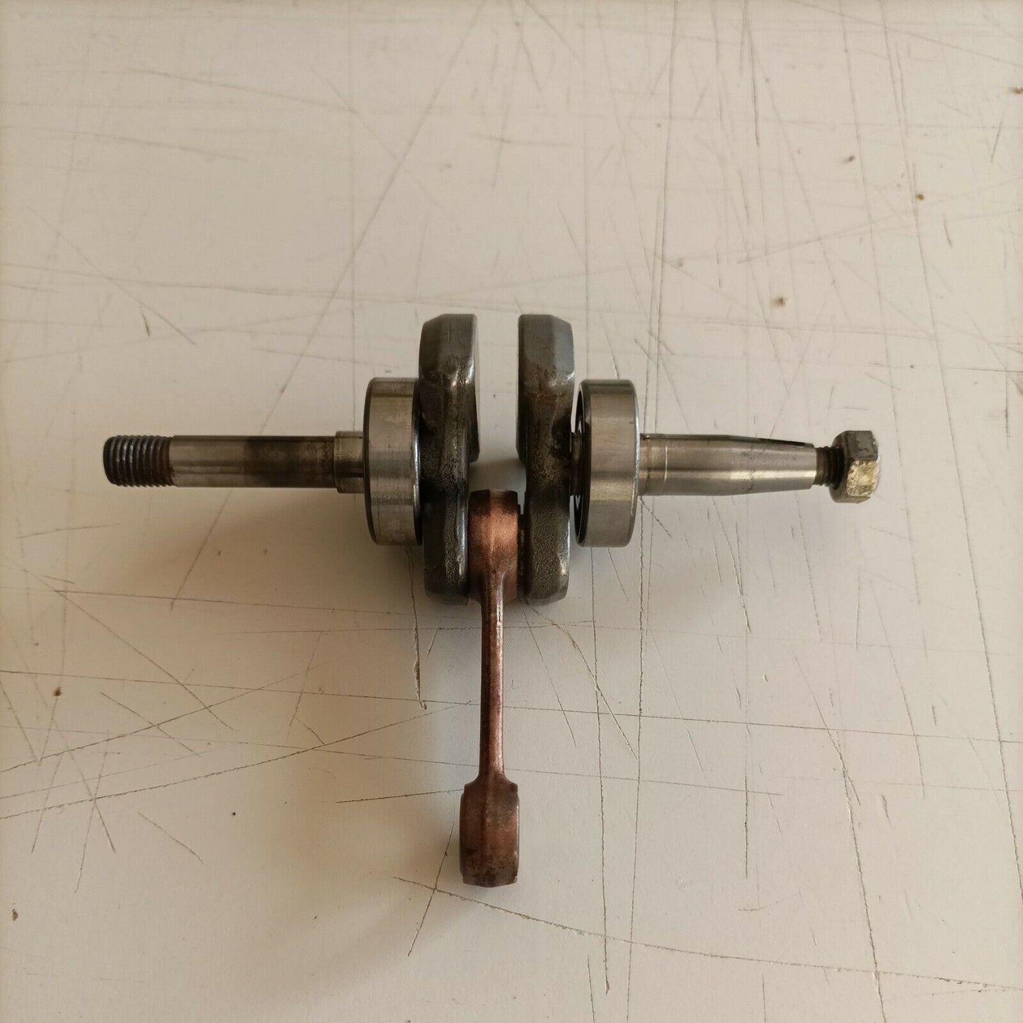 ricambio usato ALBERO MOTORE ORIGINALE PER MOTOSEGA CASTOR ALPINA  45