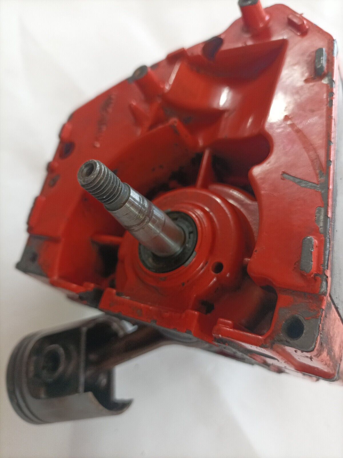 ALBERO MOTORE carter serbatoio olio BASAMENTO PER MOTOSEGA CASTOR C 41 A 41