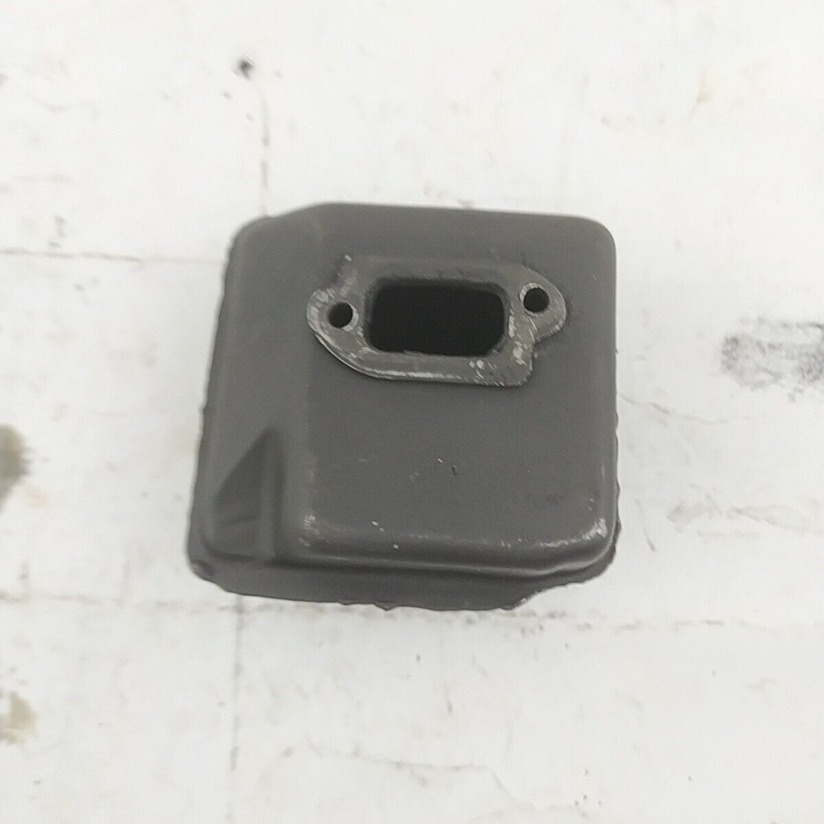 Ricambio Per motosega OLEO MAC 251 MARMITTA SILENZIATORE di scarico usati